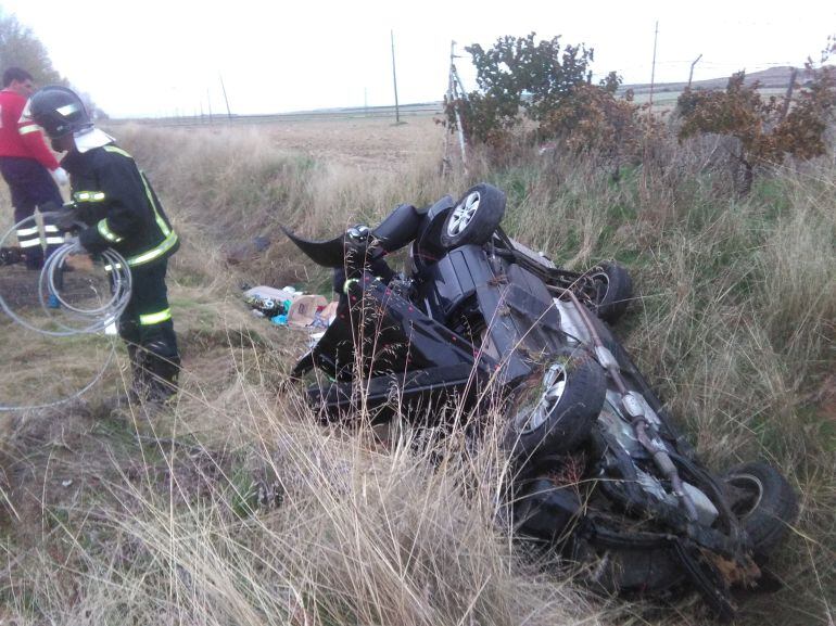 Accidente con dos heridos en la N VI