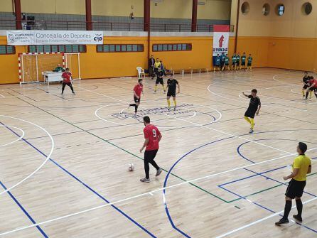 El Nueva Elda dominó el partido