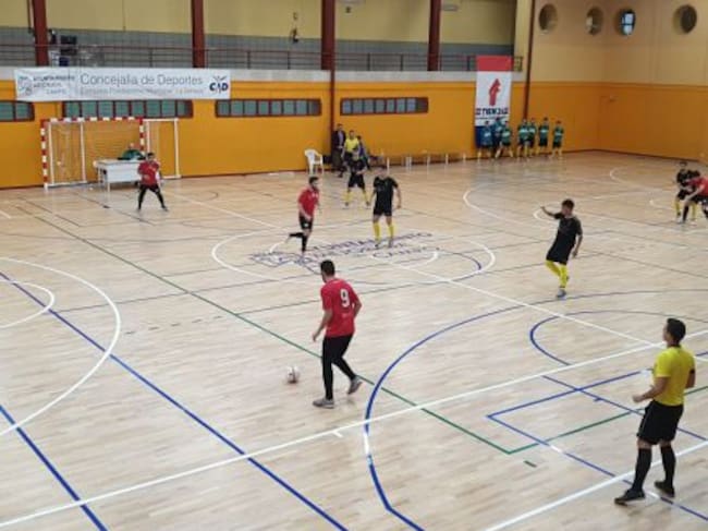 El Nueva Elda dominó el partido