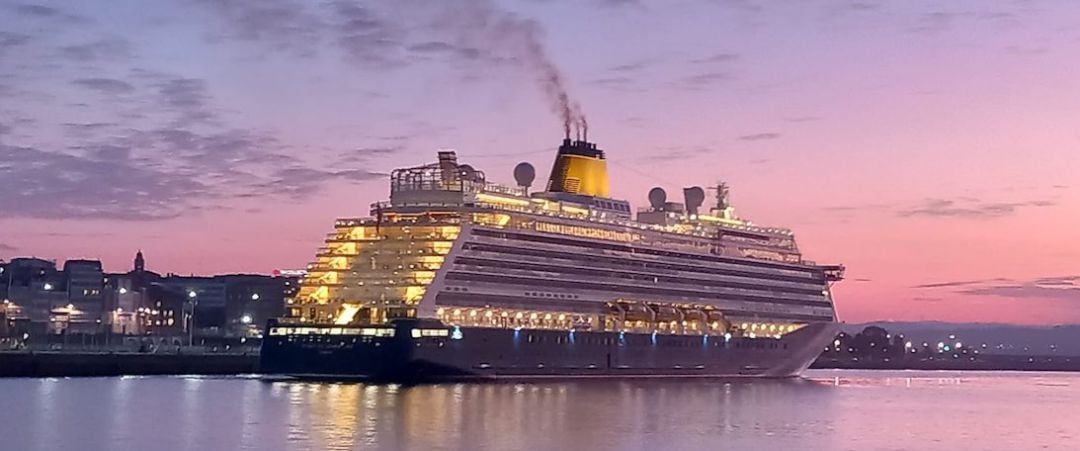 El Spirit of Adventure en A Coruña