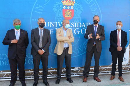 Los rectores de las 4 universidades públicas de Castilla y León con el vicepresidente de la Junta, Francisco Igea (centro)