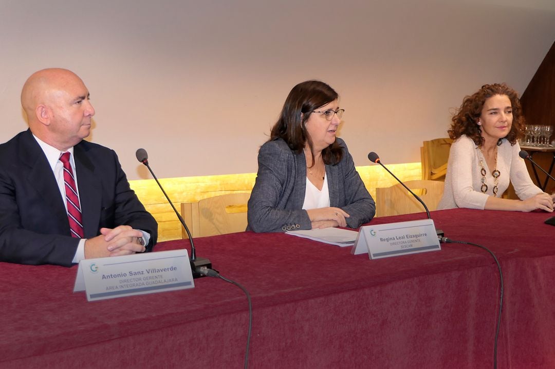 Antonio Sanz, Regina Leal e Isabel López