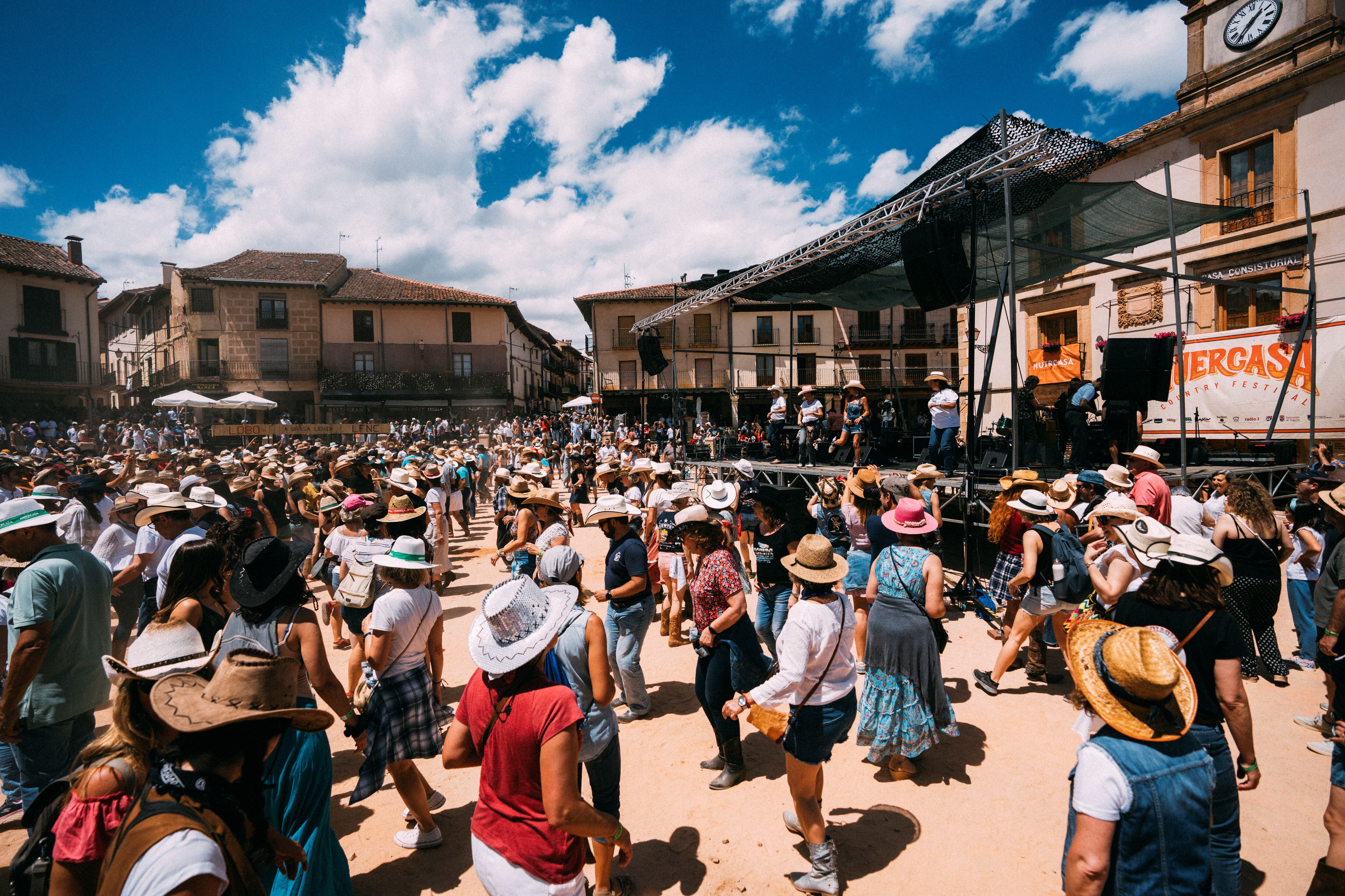 Riaza se prepara para recibir la novena edición del destacado festival de música country los días 5, 6 y 7 de julio