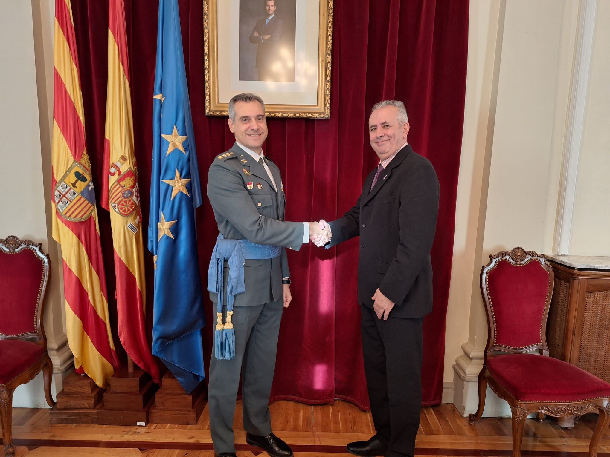 El coronel Francisco Pulido Catalán y el subdelegado Carlos Campo