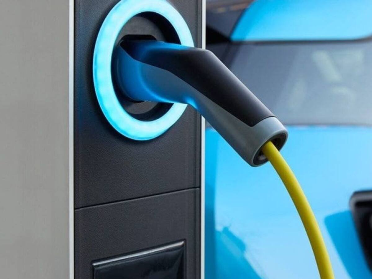 La Junta licita la instalación de puntos de carga para vehículos eléctricos propios en centros sanitarios