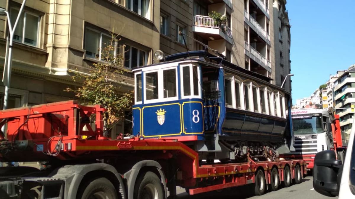 El Tramvia Blau va cap al taller