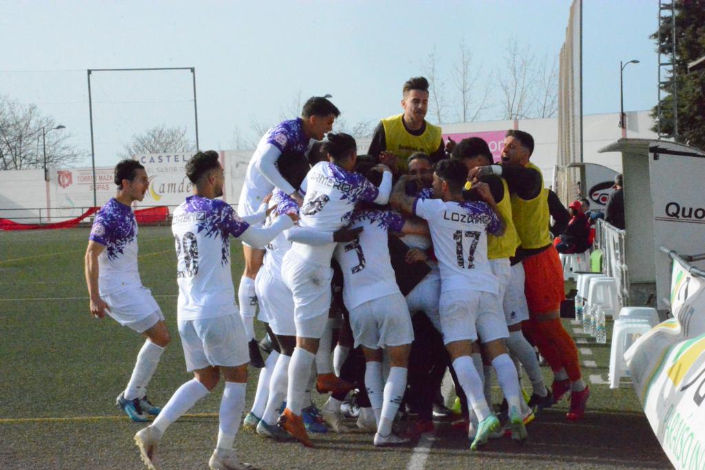 Así celebraron el gol de Montiel los jugadores y el banquillo del Real Jaén