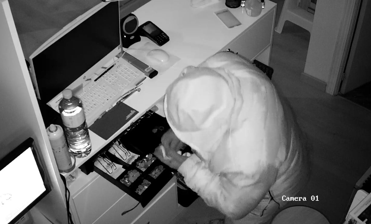 Grabación del detenido en uno de sus golpes