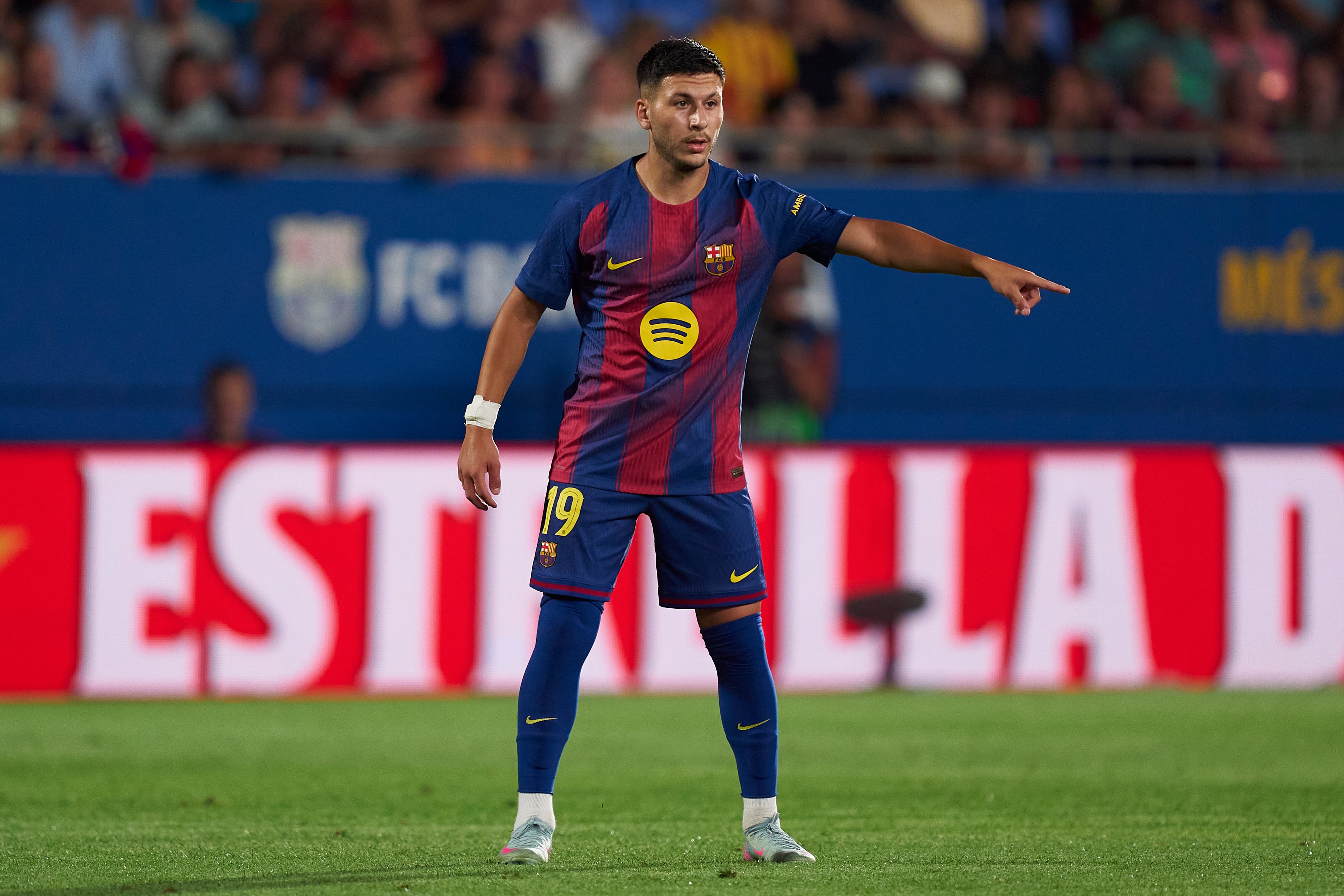 El Barça trabaja a contrarreloj para cerrar las inscripciones de Szczesny, Gerard Martín y Bardghji