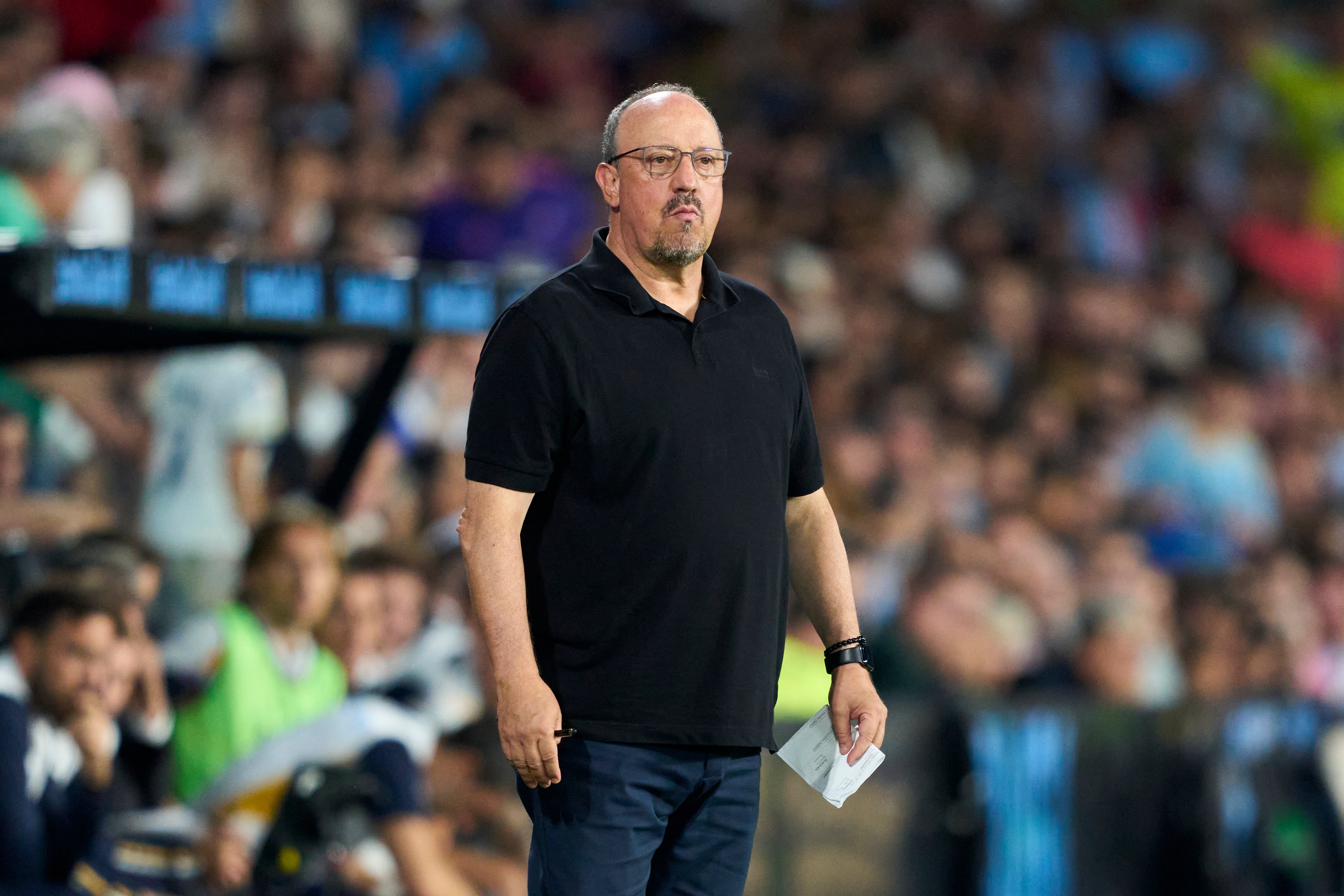 VIGO, SPAIN - AUGUST 25: Head coach Rafael Benitez of RC Celta reacts during the LaLiga EA Sports match between Celta Vigo and Real Madrid CF at Estadio Balaidos on August 25, 2023 in Vigo, Spain. (Photo by Juan Manuel Serrano Arce/Getty Images)