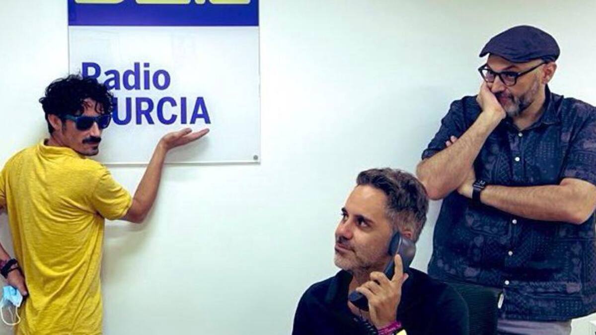 Los Gamberros Ilustrados y la llamada de Josefa