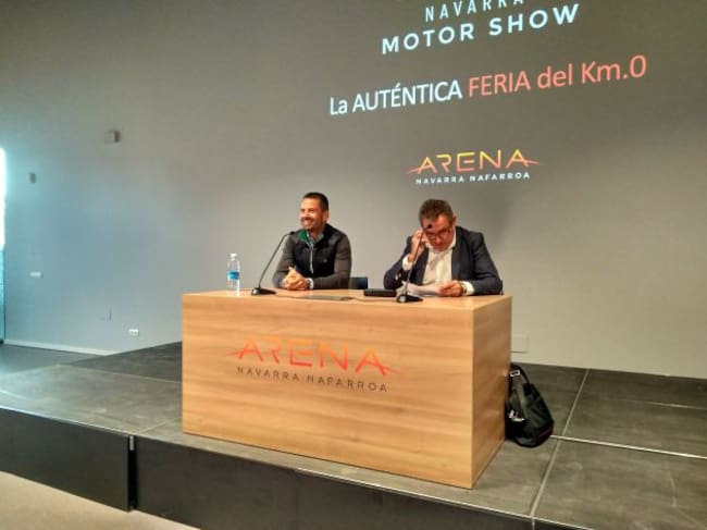 Carlos Sagüés Salvide, del Grupo Mundo Móvil, en rueda de prensa