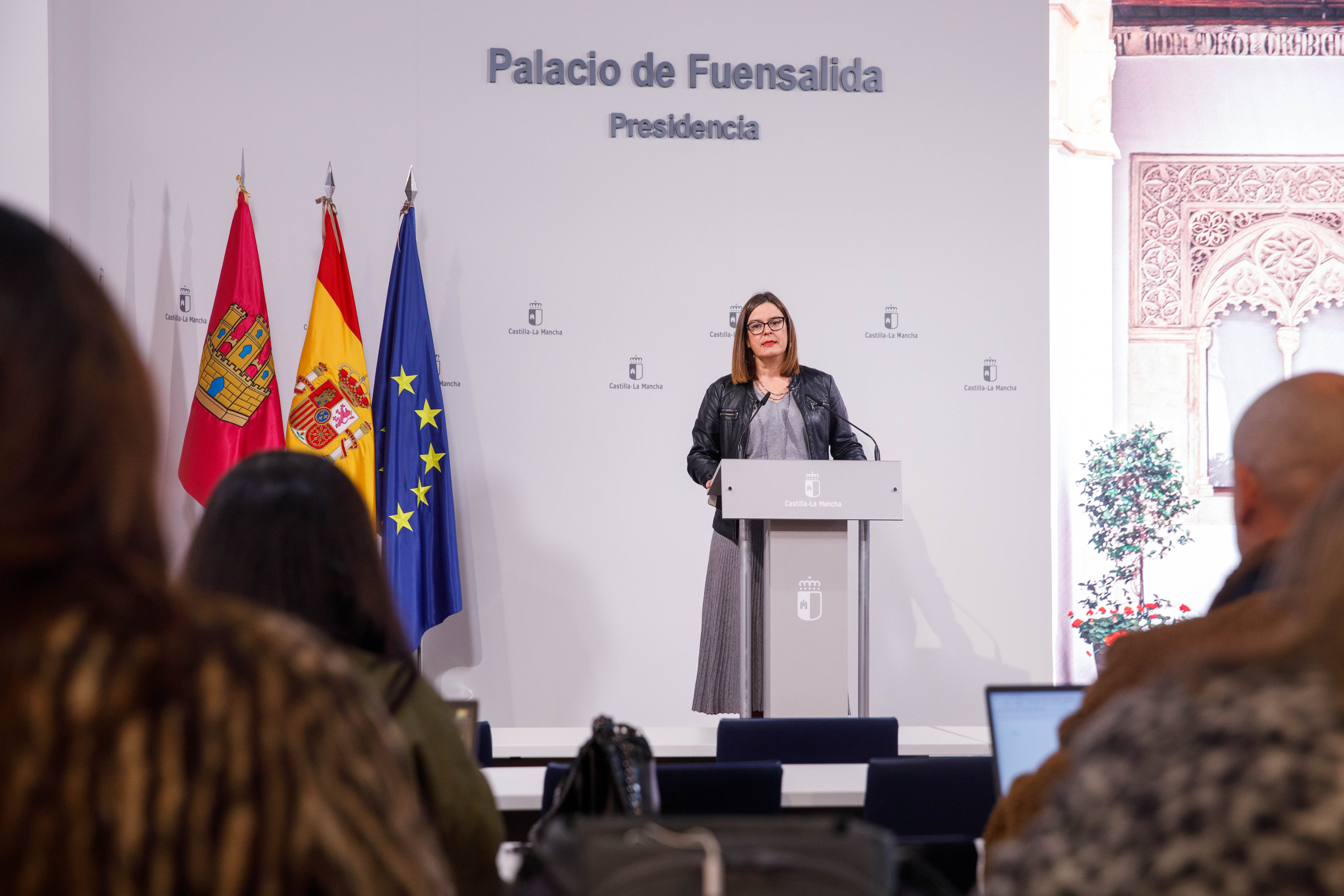 La consejera Portavoz del Gobierno regional, Esther Padilla, comparece en rueda de prensa, en el Palacio de Fuensalida, para dar cuenta de los asuntos tratados en el Consejo de Gobierno