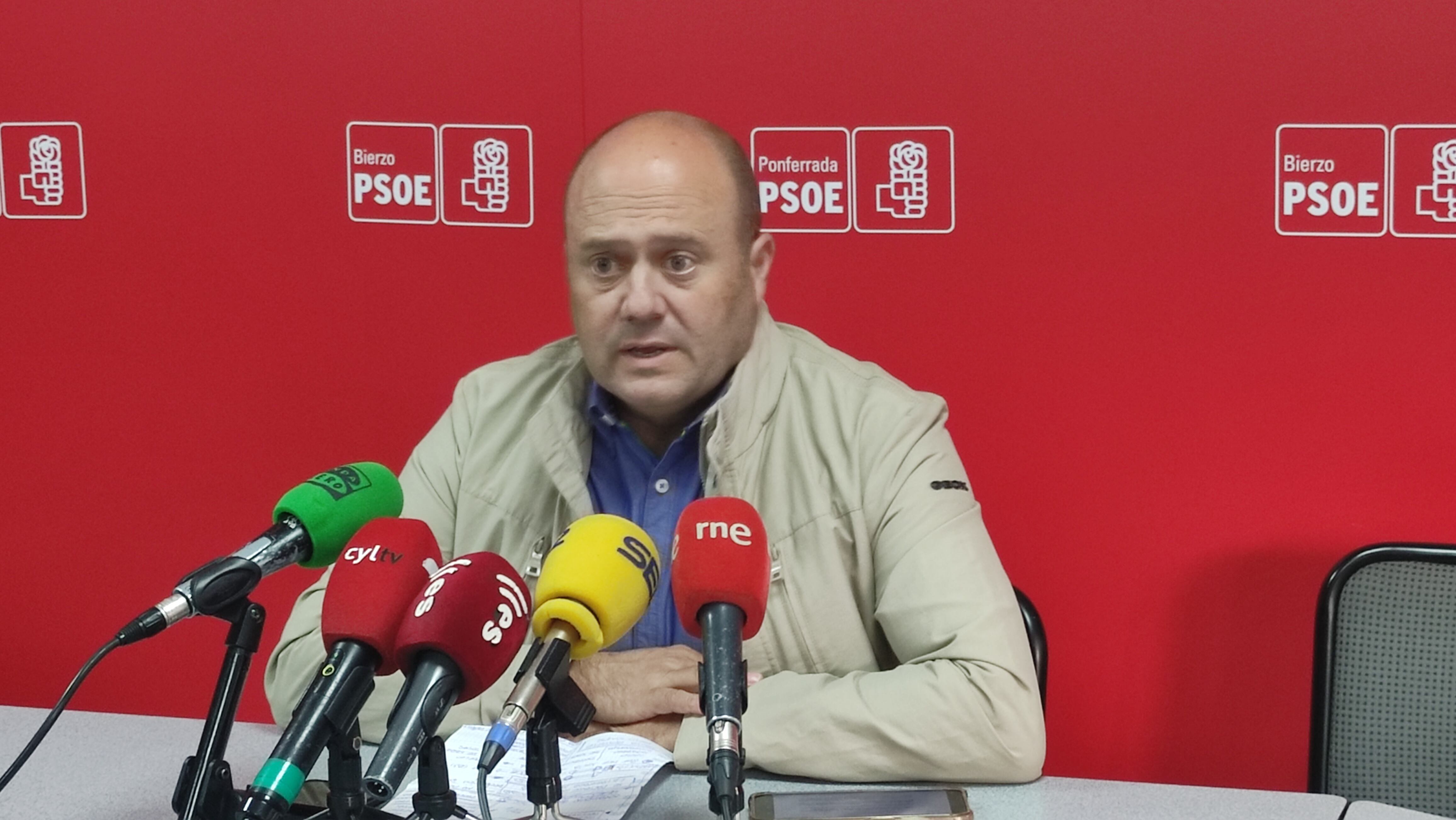 Procurador del PSOE, Javier Campos