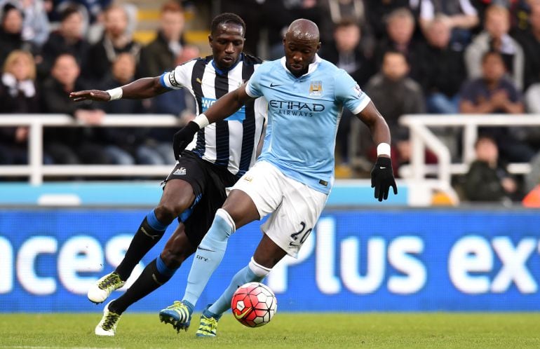 Eliaquim Mangala, en un partido con el Manchester City.