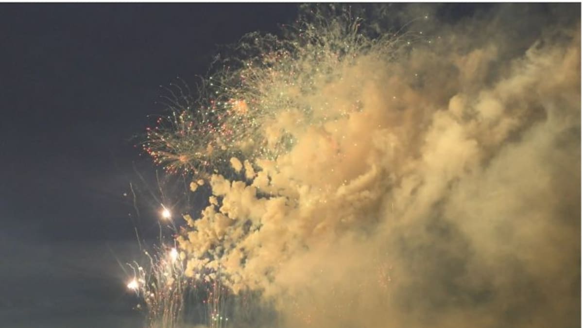 Vuelve a ver el Godzila que atronó Valencia