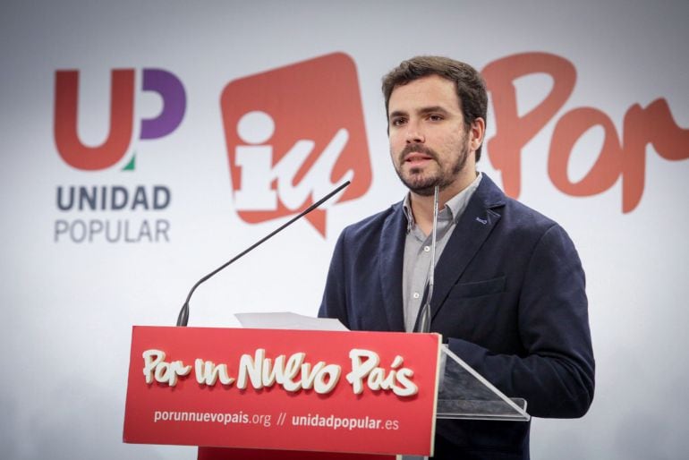 Alberto Garzón valora los resultados electorales en la sede de IU