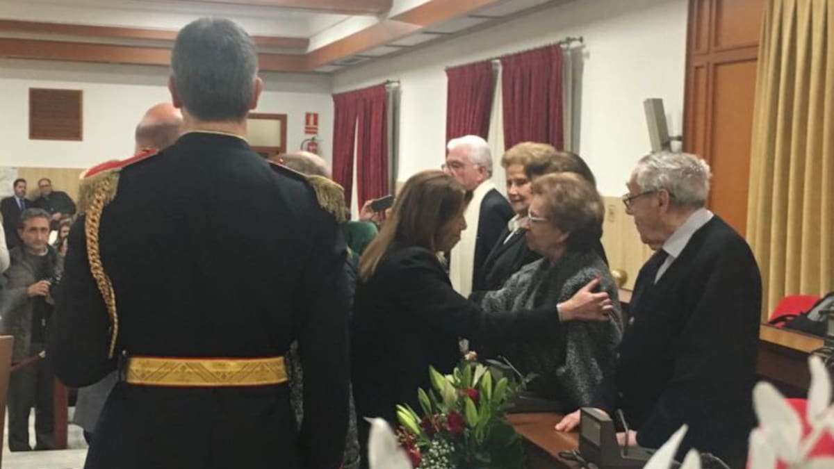 Susana Díaz: "Con García Baena se nos va el poeta grande en vida de Andalucía"