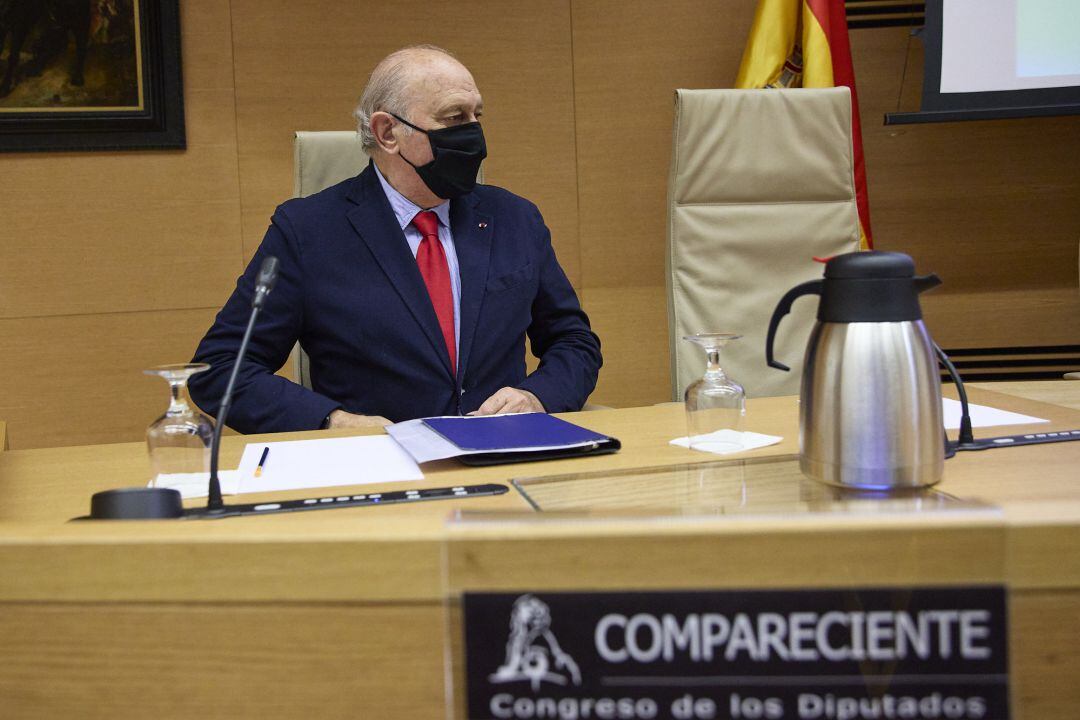 El exministro del Interior Jorge Fernández Díaz en la comisión de investigación de la operación ‘Kitchen’ del Congreso de los Diputados, a 17 de noviembre de 2021, en Madrid (España).