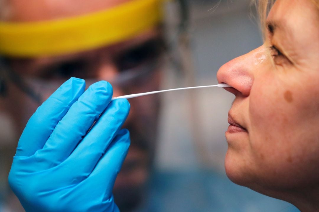 HANNIBAL HANSCHKE. Pruebas Covid