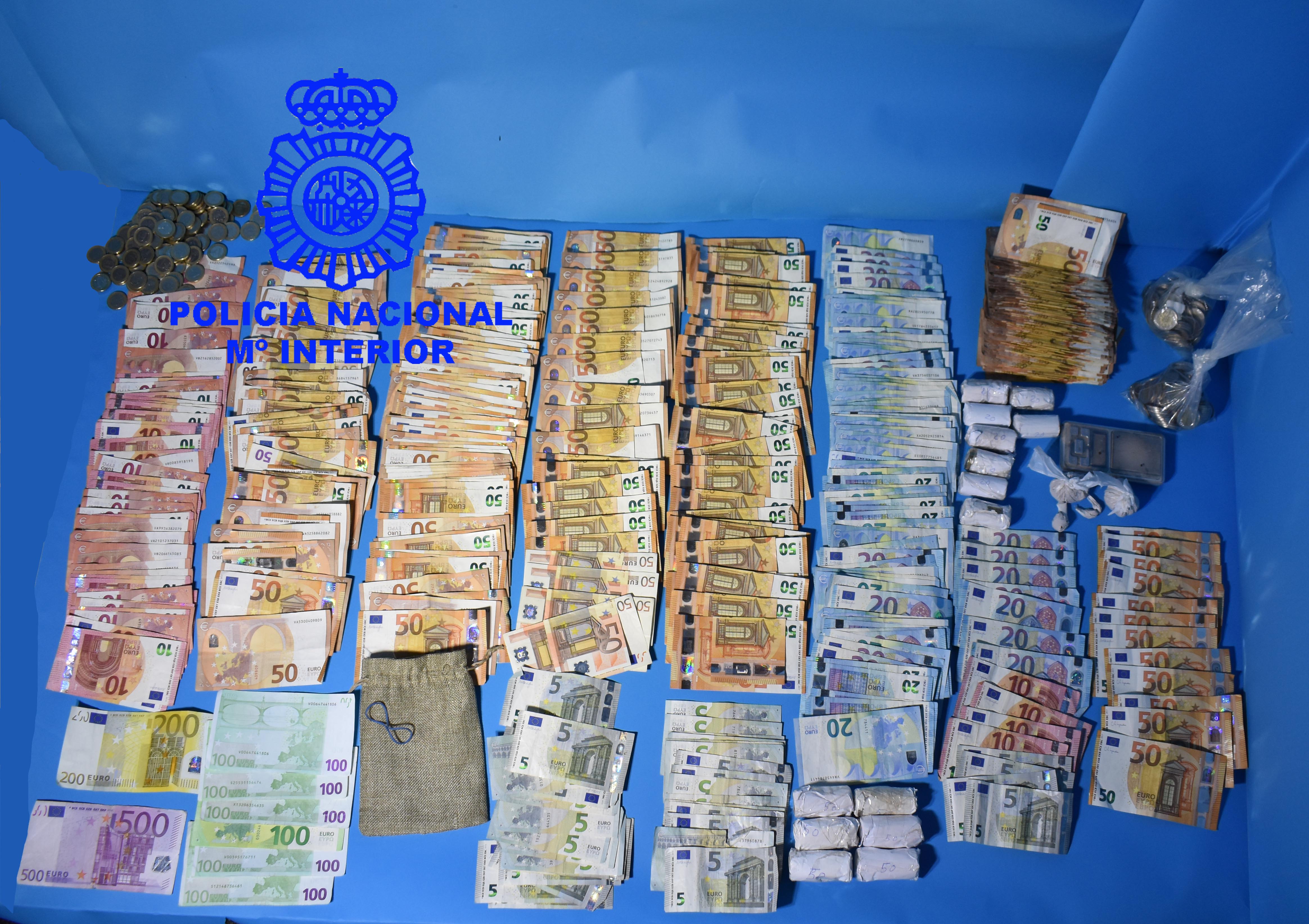 Dinero intervenido en la operación anti droga