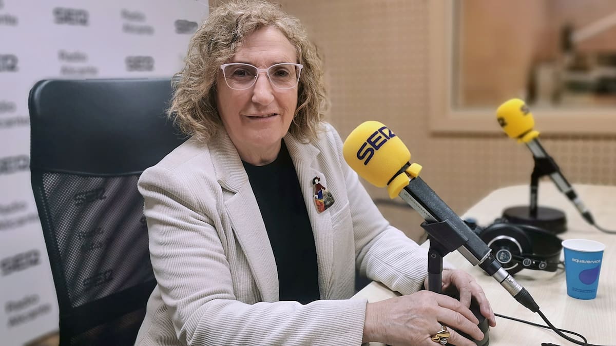 Ana Barceló, la mujer que estuvo al frente de la sanidad durante la pandemia, en Hoy por Hoy Alicante