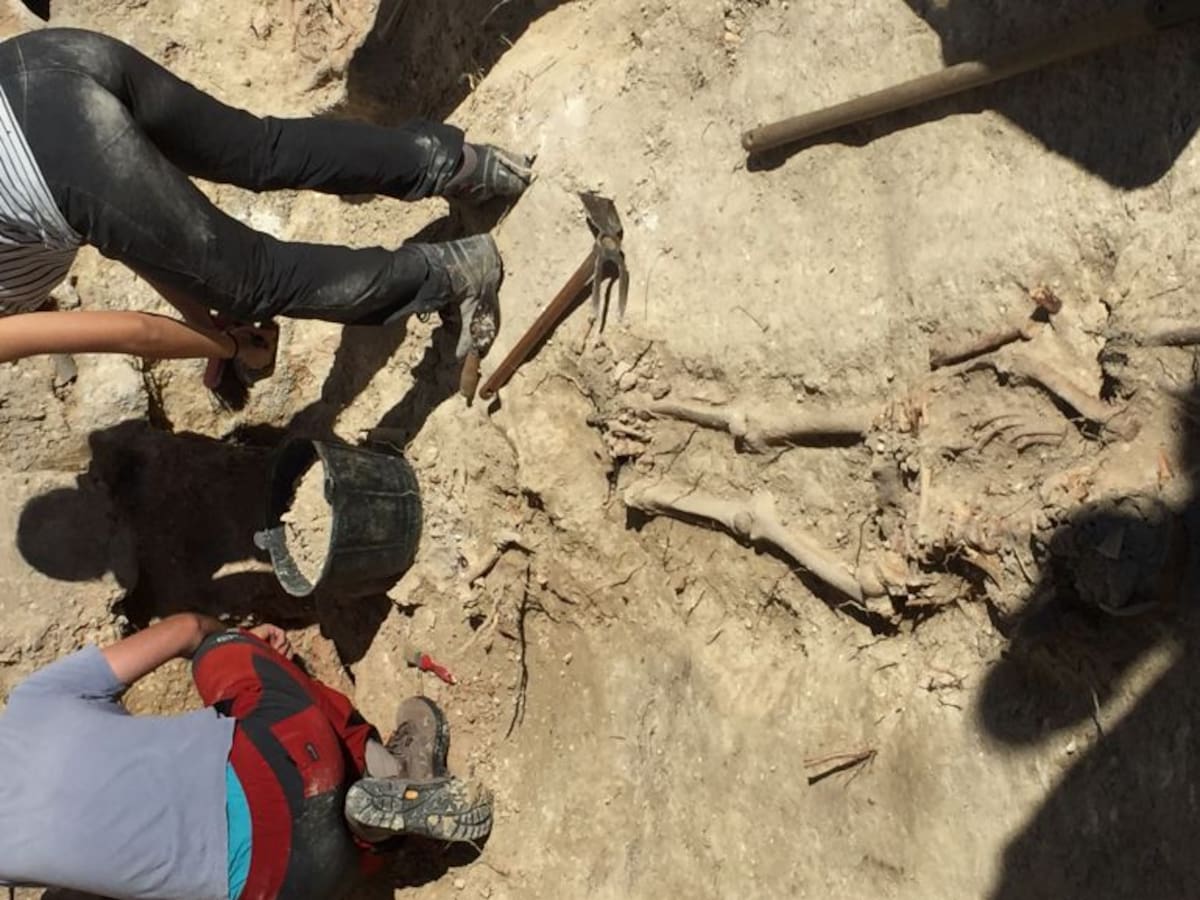 HIstorias que esconde la fosa común de Porreres