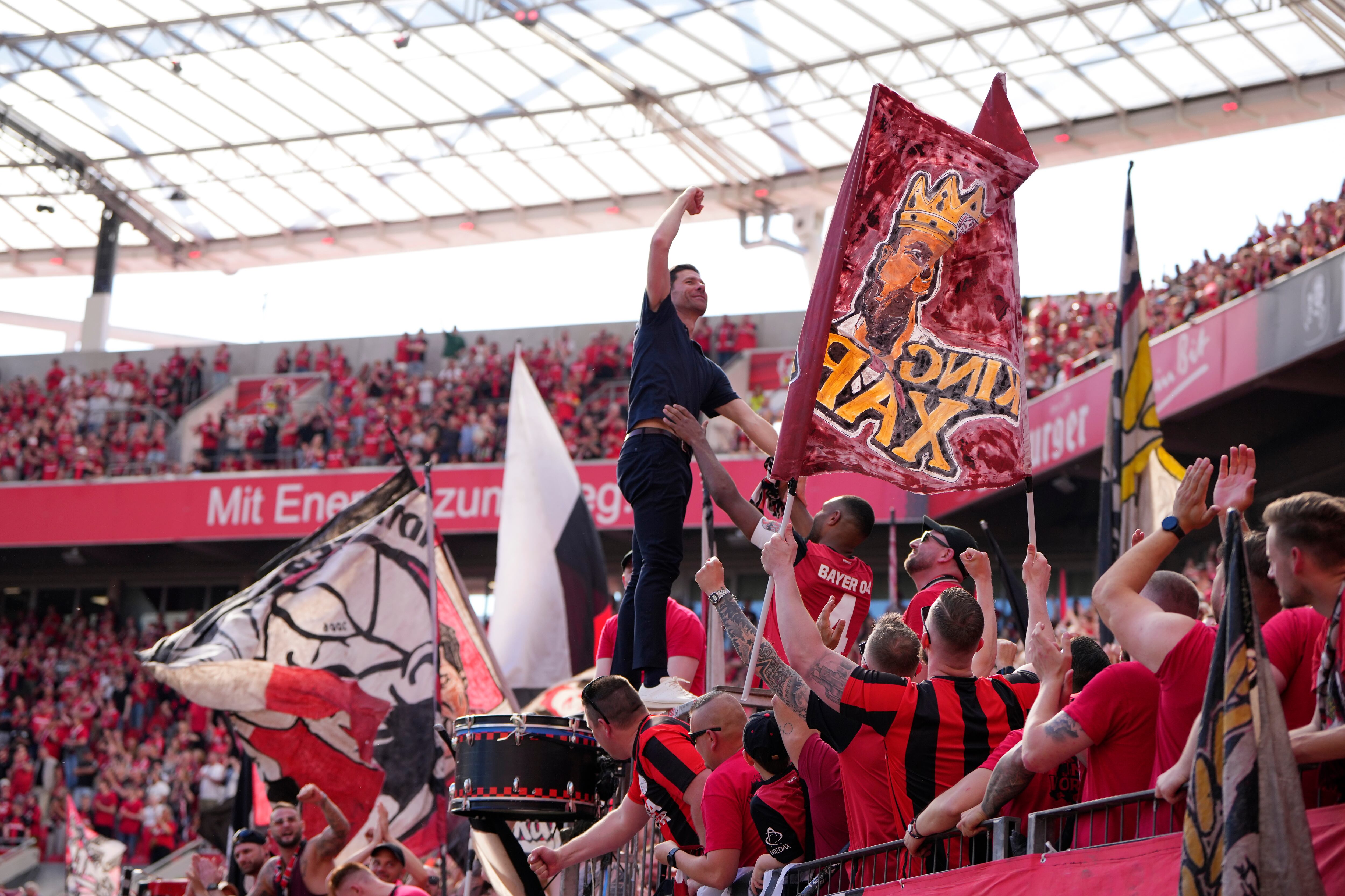 Xabi Alonso, en su último partido con el Bayer Leverkusen