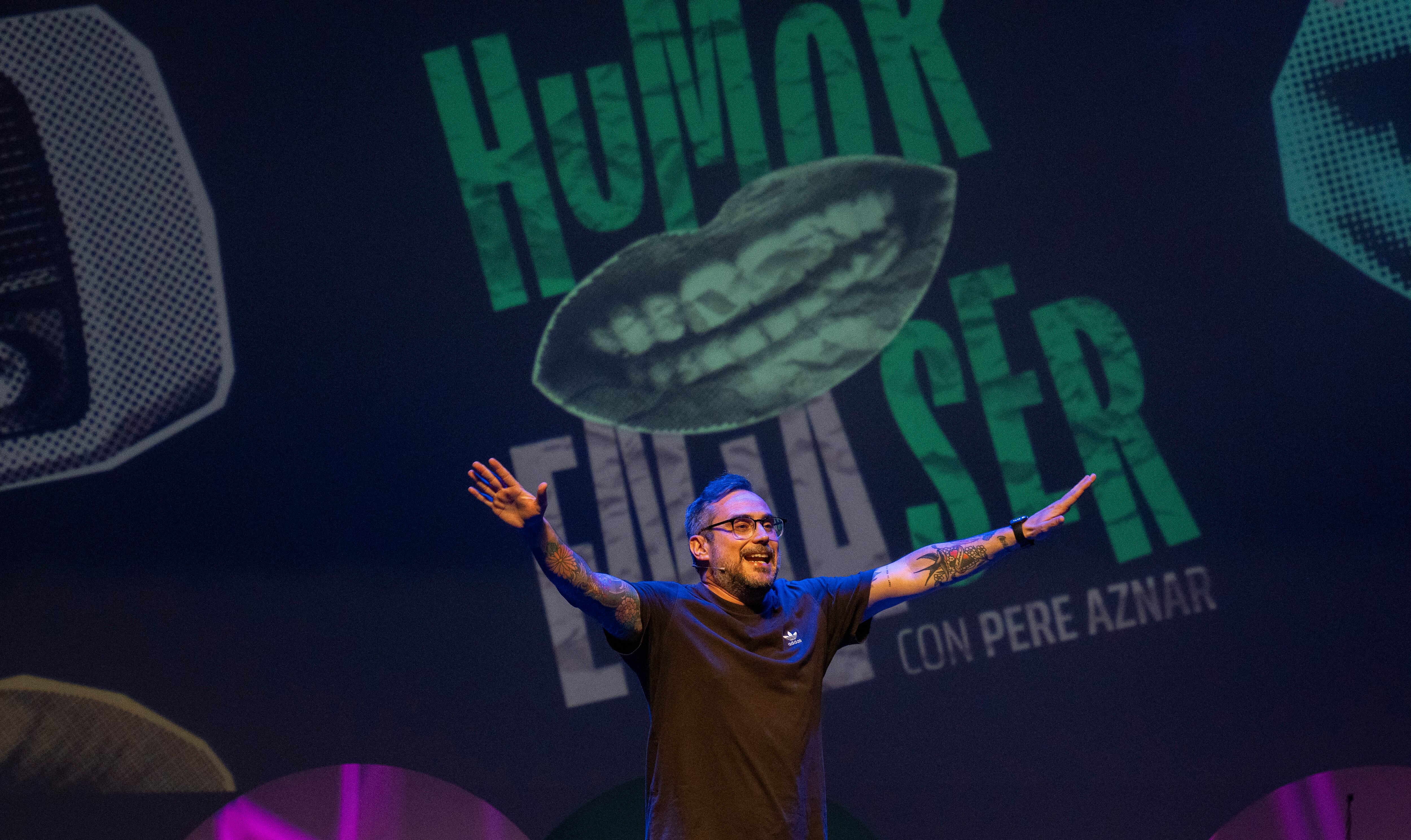 Pere Aznar en Chiclana con su gira 'Humor en la SER'