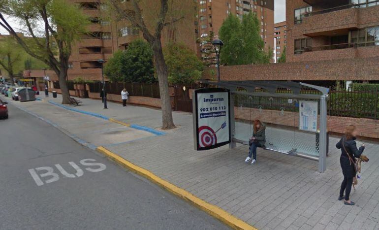 Parada de autobús de la avenida de la Estación
