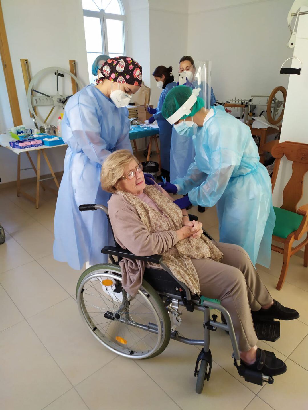 Vacunación de Ángeles Bas.