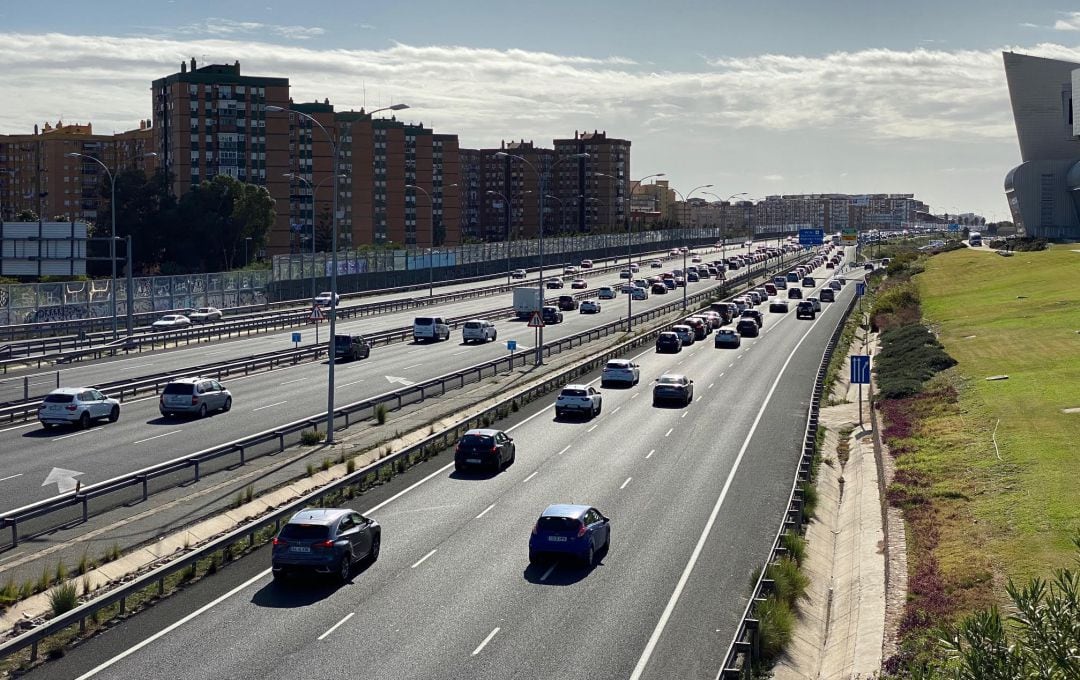 Tráfico en los accesos y salidas de Málaga capital