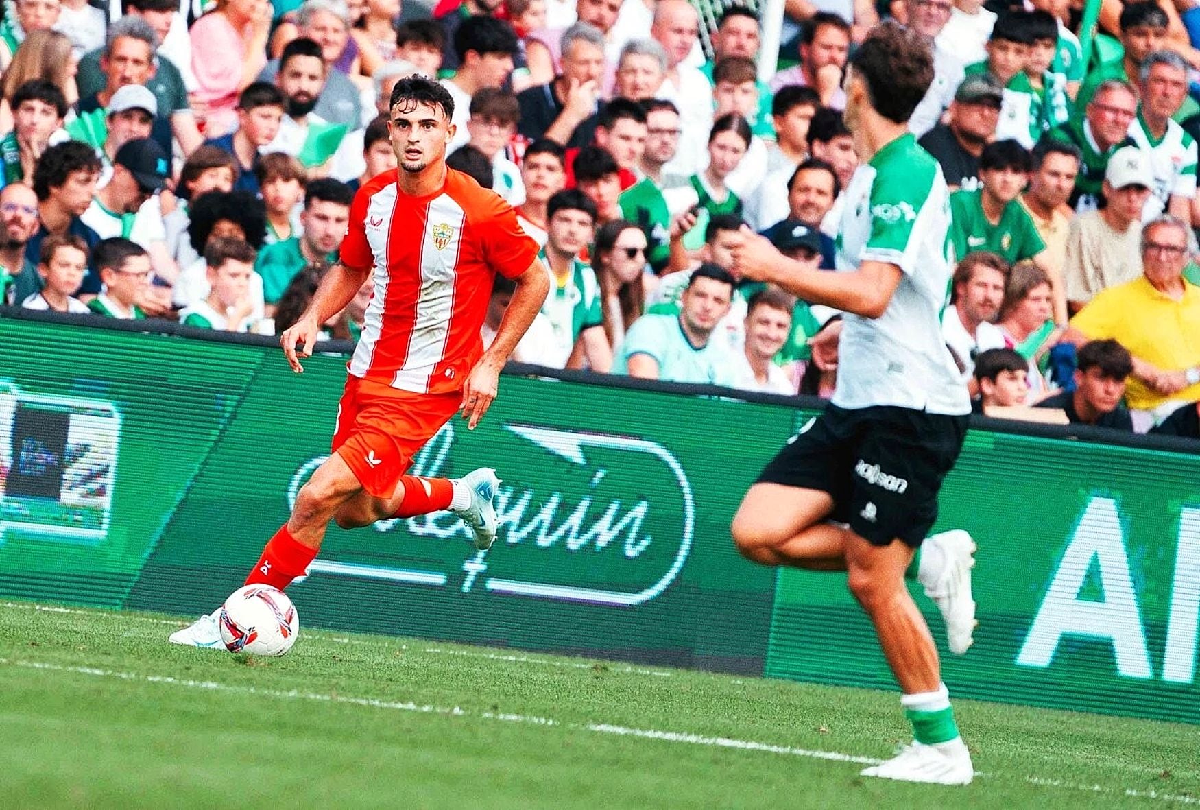 Marc Pubill en el partido de Santander frente al Racing.