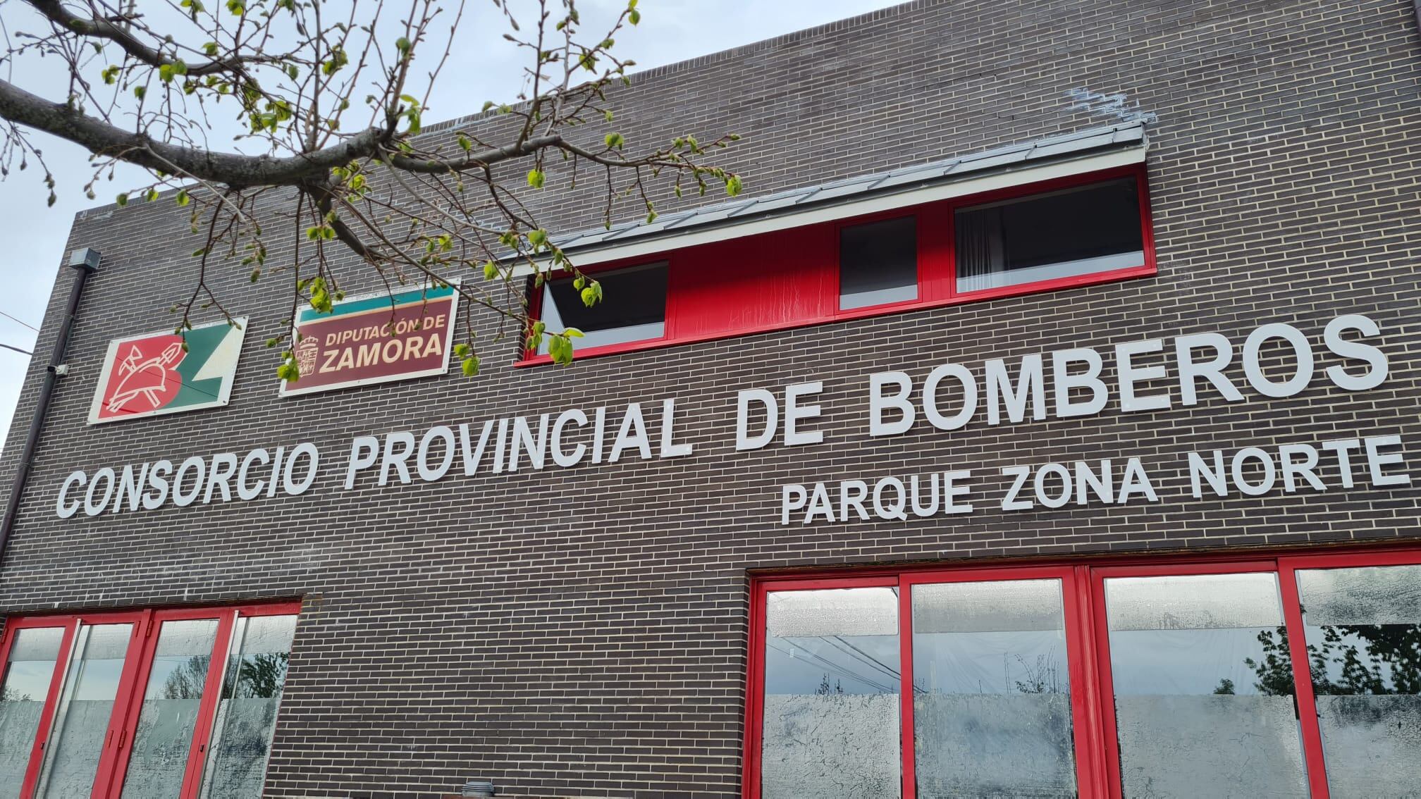 Parque bomberos Rionegro del Puente, que ha intervenido en el siniestro