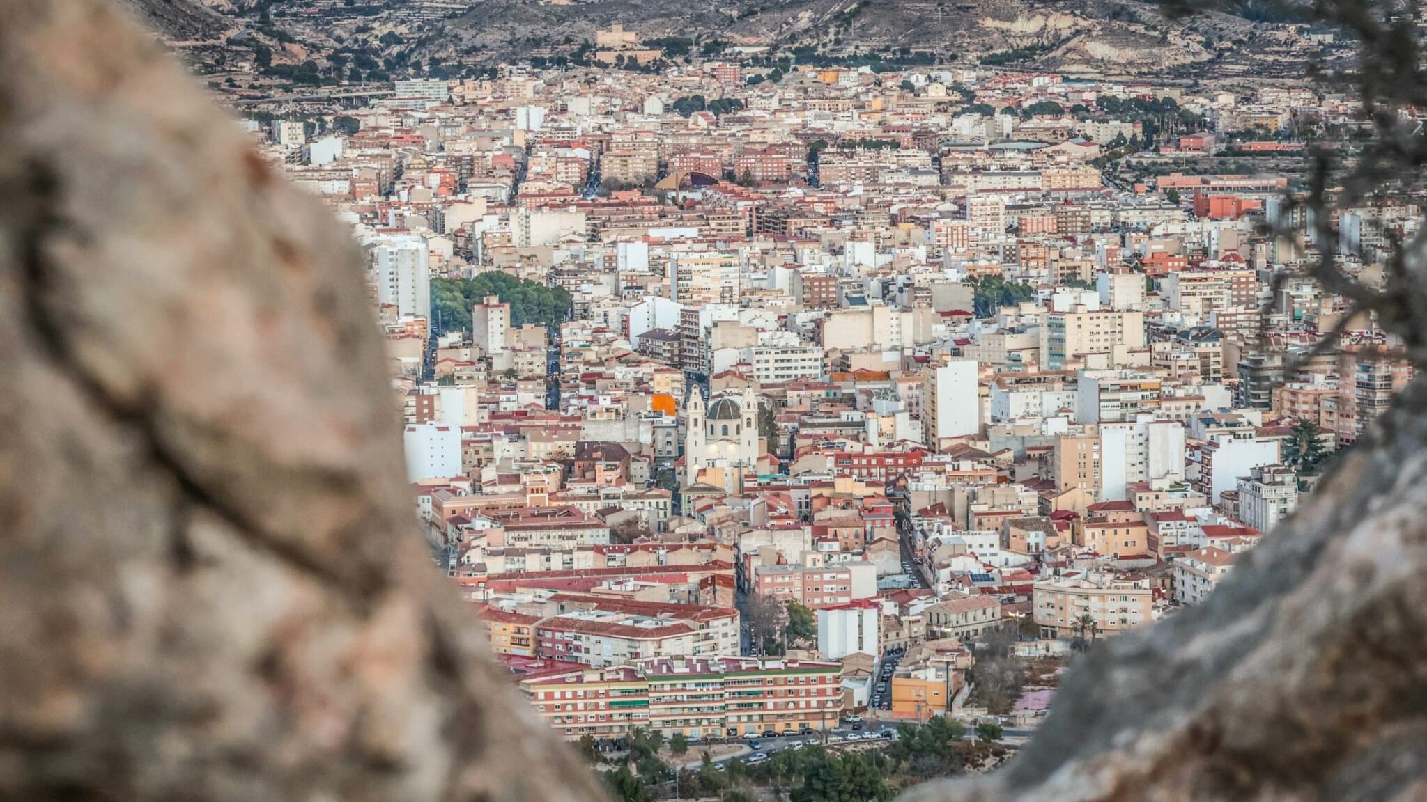 Vista aérea de las localidades de Elda y Petrer