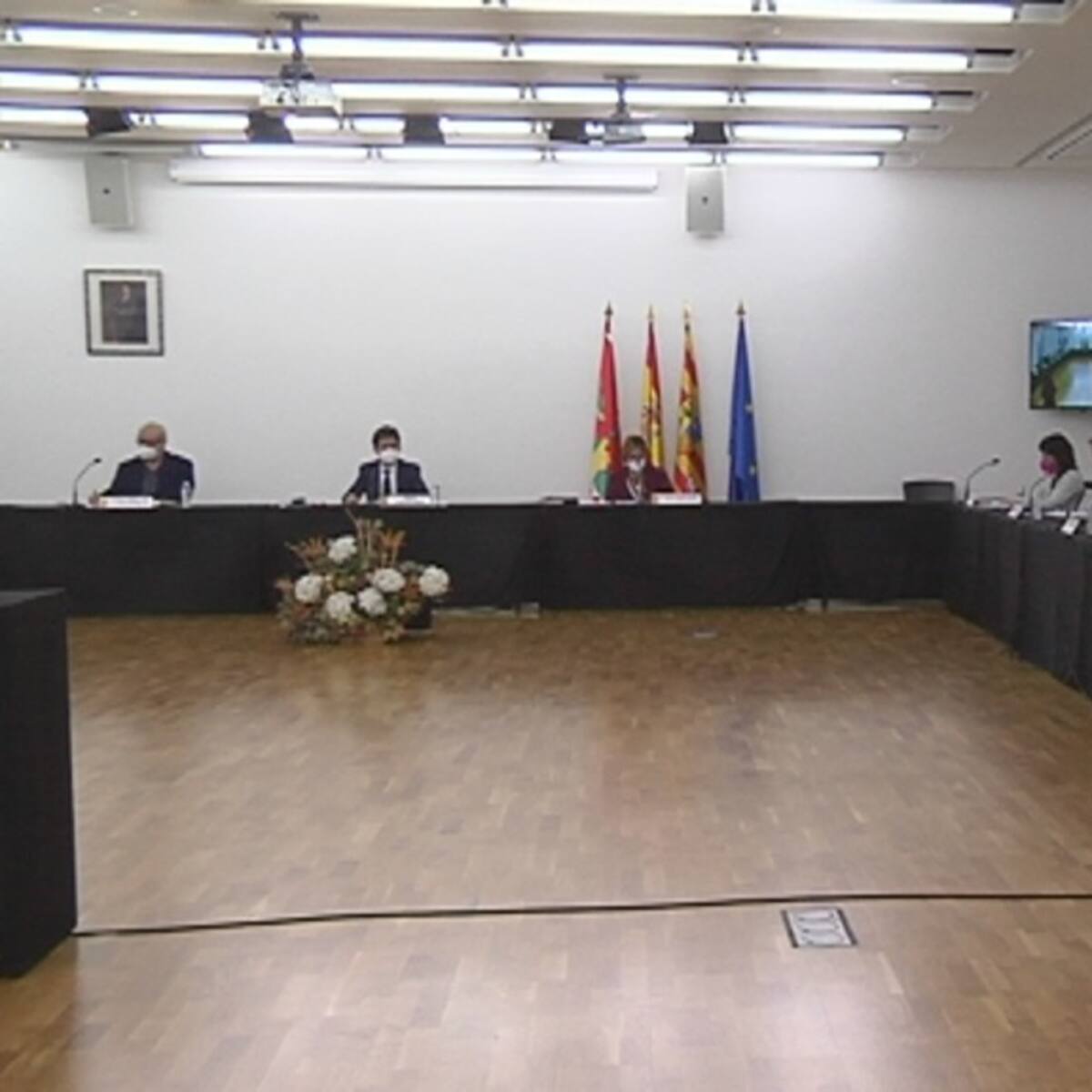 La Mesa de Diálogo Social de Huesca seguirá avanzando en la recuperación económica y social de la ciudad