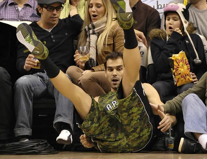 El base español, durante un partido de la NBA con su equipo Toronto Raptors