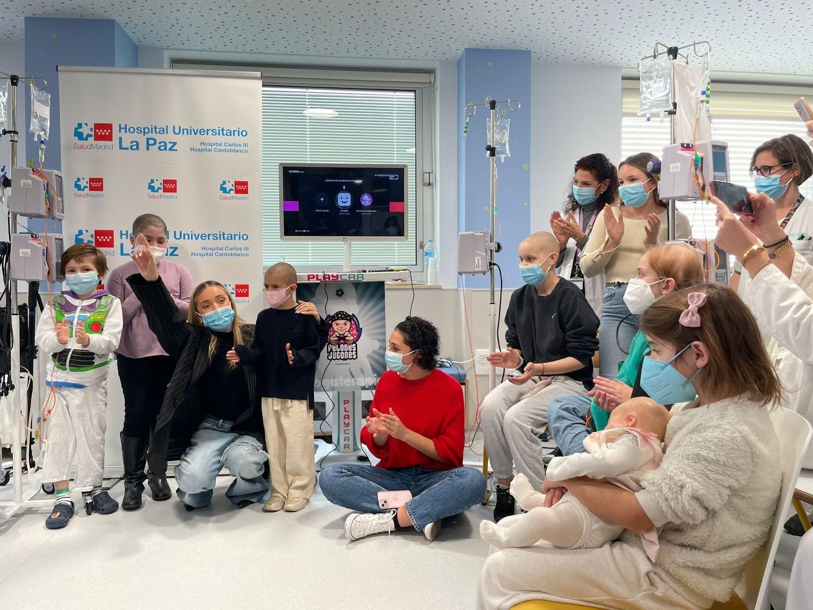 Ana Mena en la presentación del proyecto Play Car para niños con cáncer en el Hospital La Paz