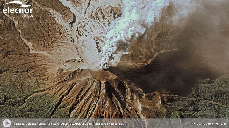 Imagen de la erupción del volcán Calbuco, en Chile, tomada por este satélite.