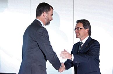 Felip de Borbó i Artur Mas en una imatge d'arxiu