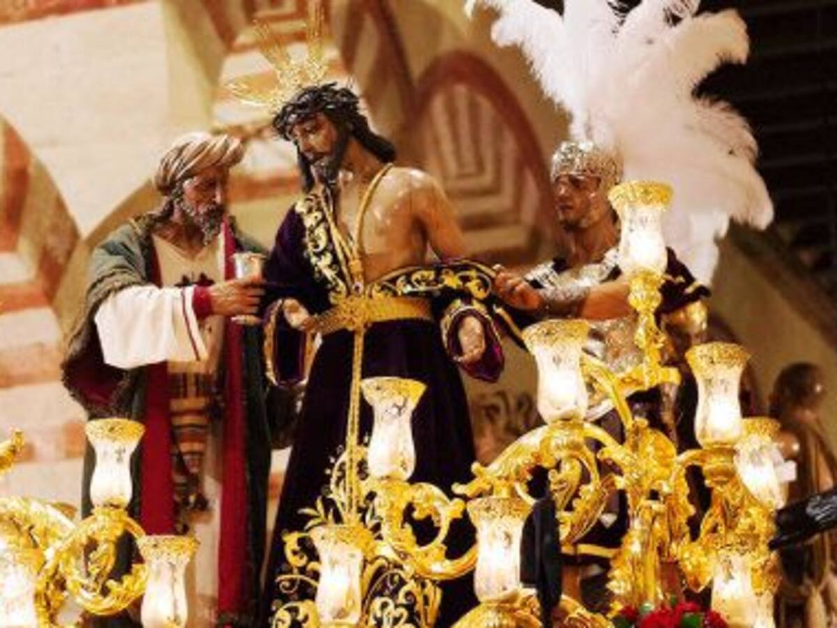 La hermandad de la Paz ultima sus preparativos para el Miércoles Santo