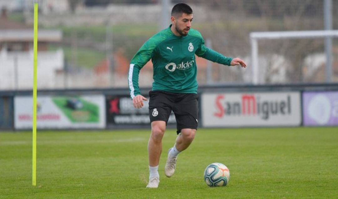 Papu durante un entrenamiento