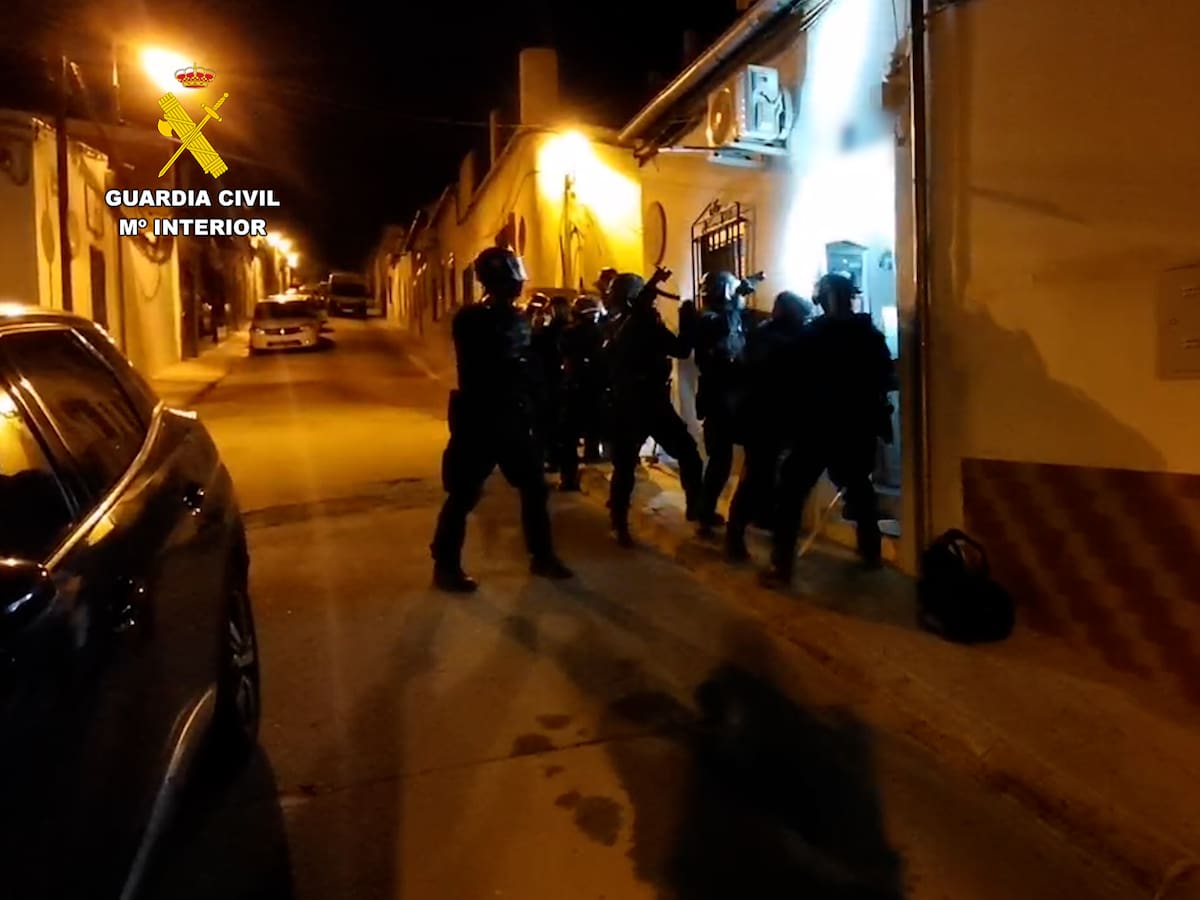 La jefa de antidroga en la Guardia Civil de Córdoba: "Pasar desapercibido en pueblos pequeños es el gran reto de luchar contra el narcotráfico"