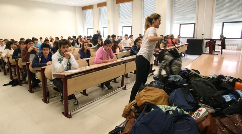 Examen de selectividad en la Universidad de Valladolid