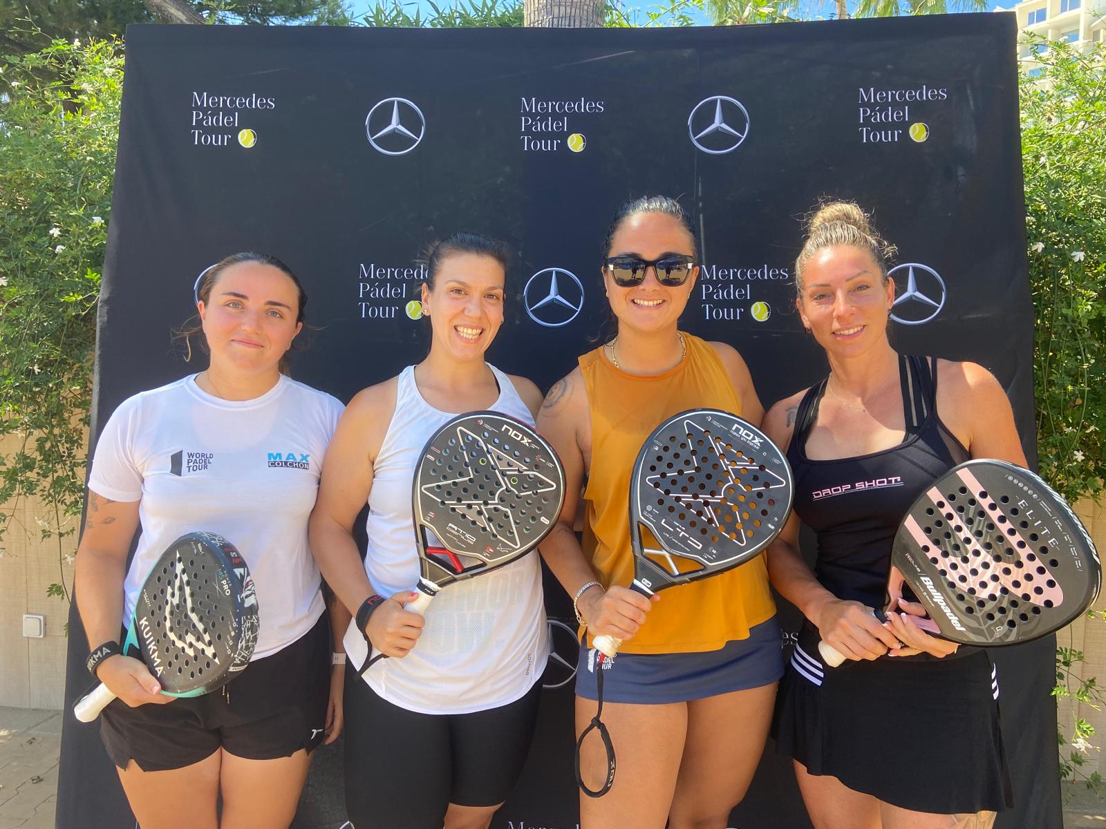 Las vencedoras del torneo de pádel Caetano Benet en las instalaciones del Club Higuerón