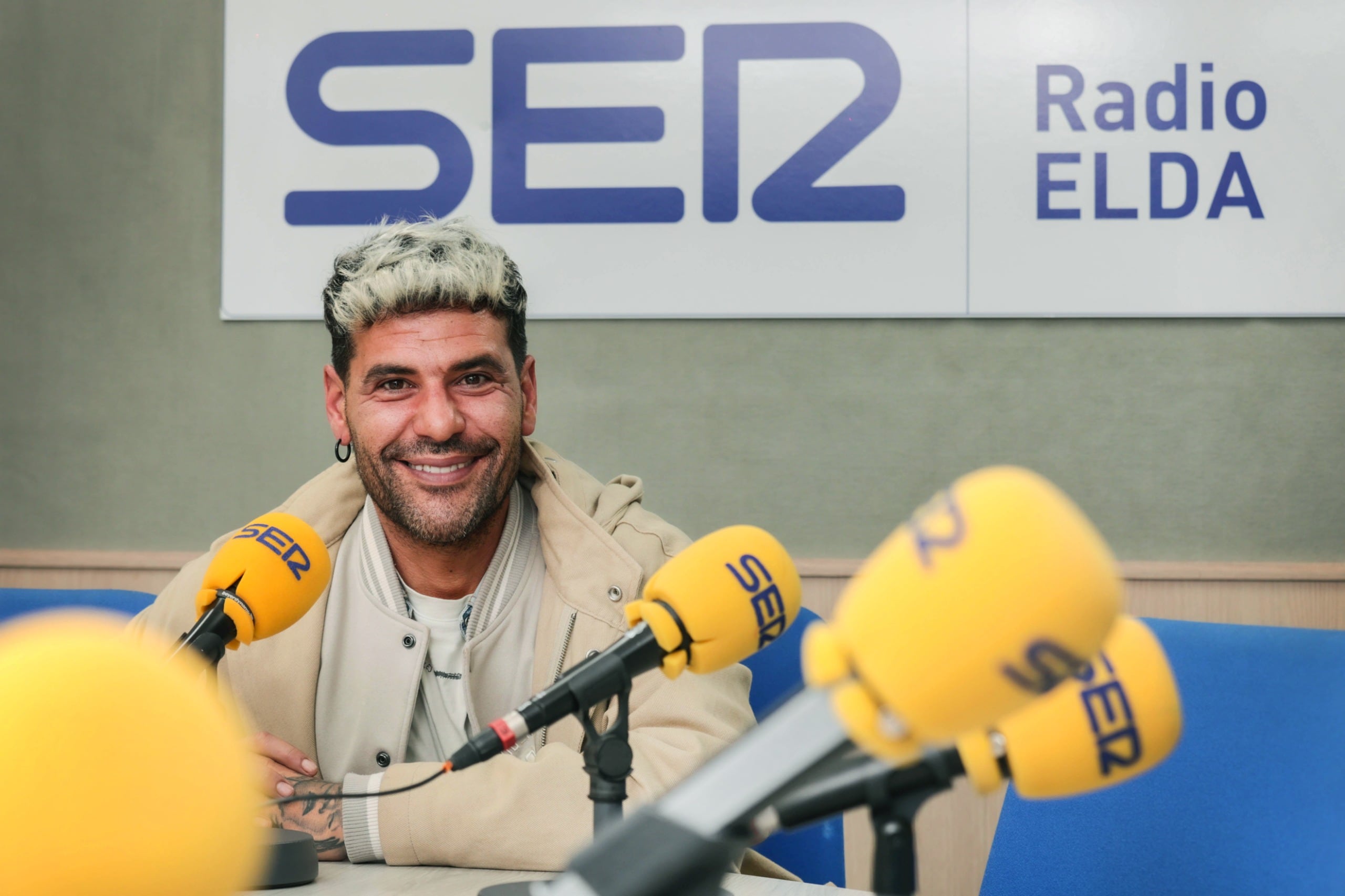 Ales Moreno en Radio Elda SER.