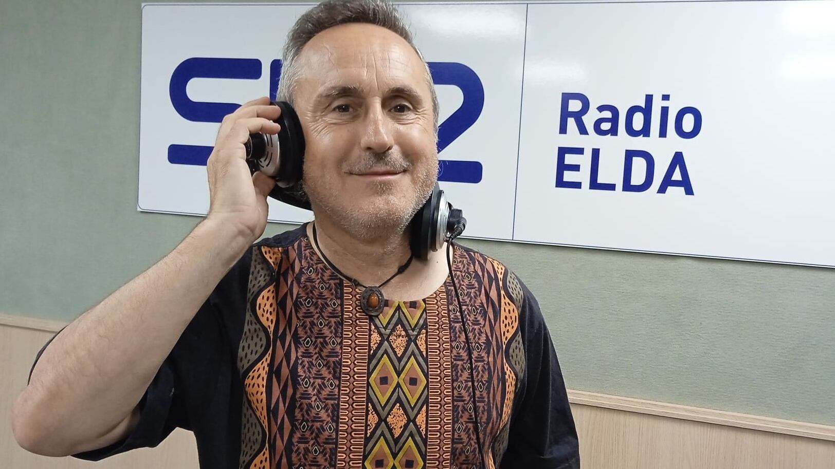Boni López, en el estudio de Radio Elda SER