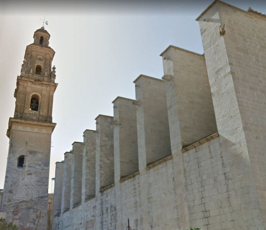 Campanario de la Colegiata de Gandia que precisa una restauración. 