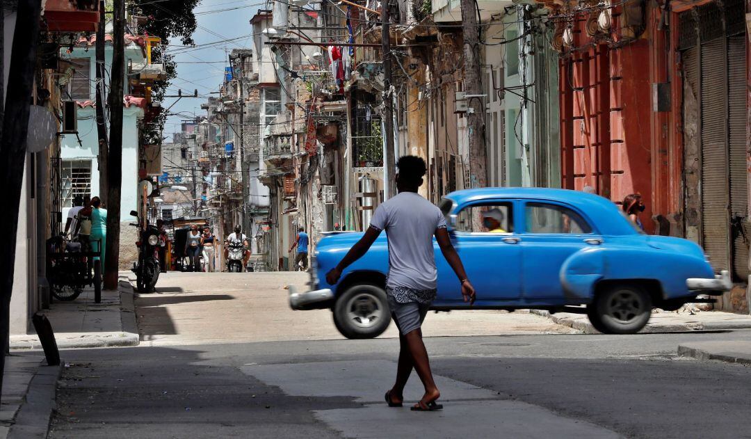 La Isla se mantiene en una tensa calma con presencia policial en las calles,  días después de que masivas protestas antigubernamentales sacudieran el país.