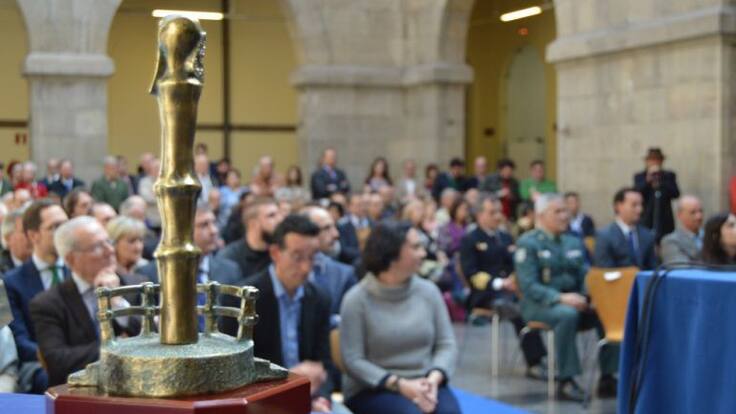 Reportaje más entrevista Premio Gijón Ciudad Abierta